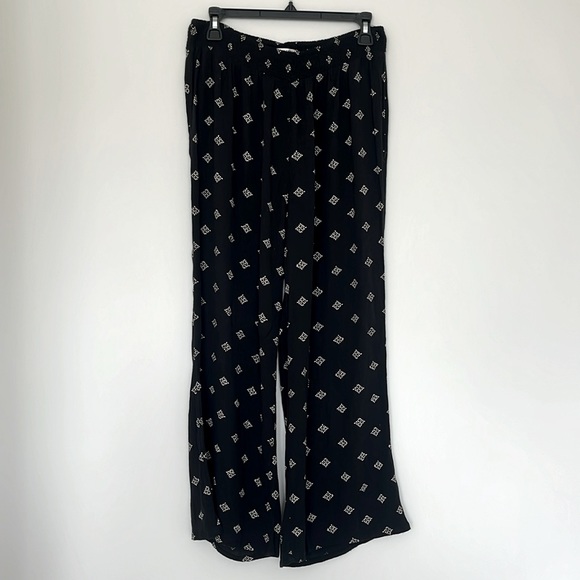 Amuse Society Coasting Along Print Bali Pants Size Large - Picture 2 of 5